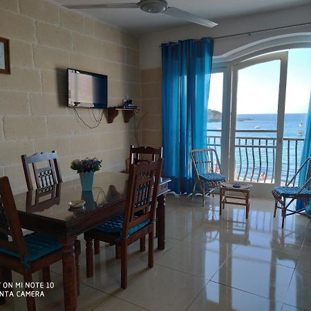 Seafront Two Bedroomed Apartment In Marsalforn Exterior photo
